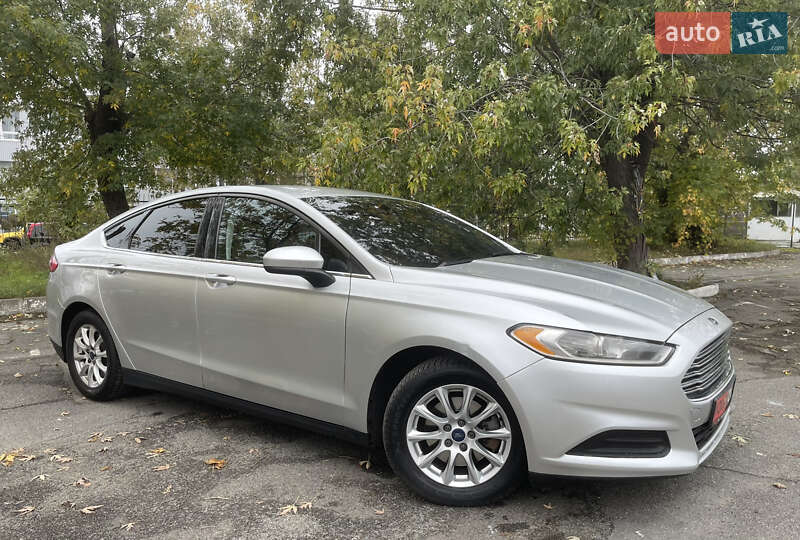 Седан Ford Fusion 2016 в Киеве фото 14 Седан Ford Fusion 2016 в Киеве