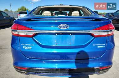 Седан Ford Fusion 2018 в  фото 6 Седан Ford Fusion 2018 в