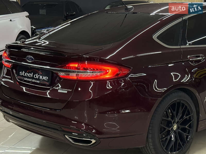 Седан Ford Fusion 2016 в Миколаєві