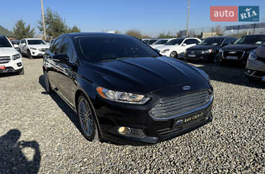Седан Ford Fusion 2015 в 