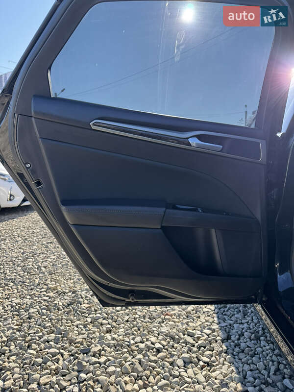 Седан Ford Fusion 2015 в Ивано-Франковске