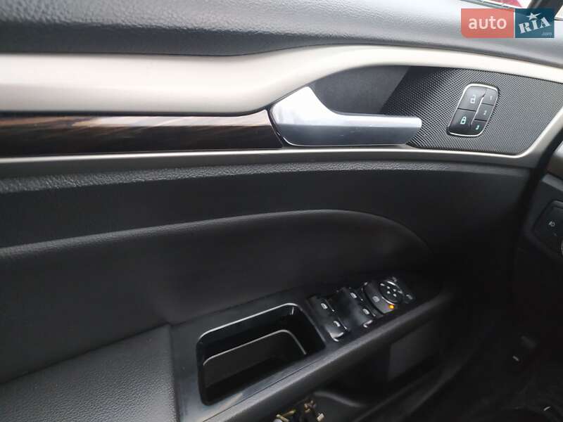 Седан Ford Fusion 2016 в Харькове фото 24 Седан Ford Fusion 2016 в Харькове