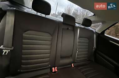 Седан Ford Fusion 2013 в 