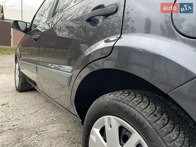 Хетчбек Ford Fusion 2008 в Вінниці