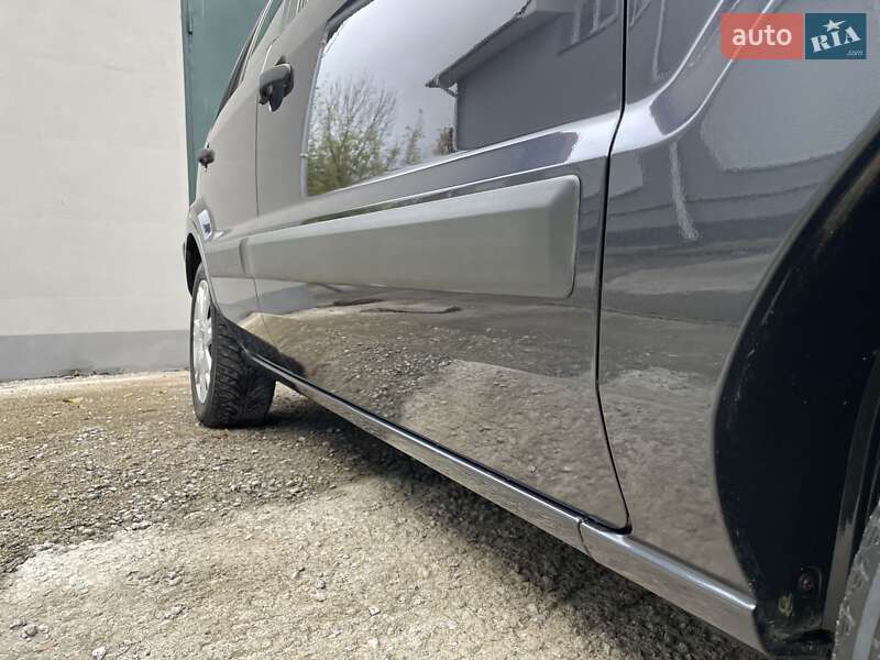 Хетчбек Ford Fusion 2008 в Вінниці