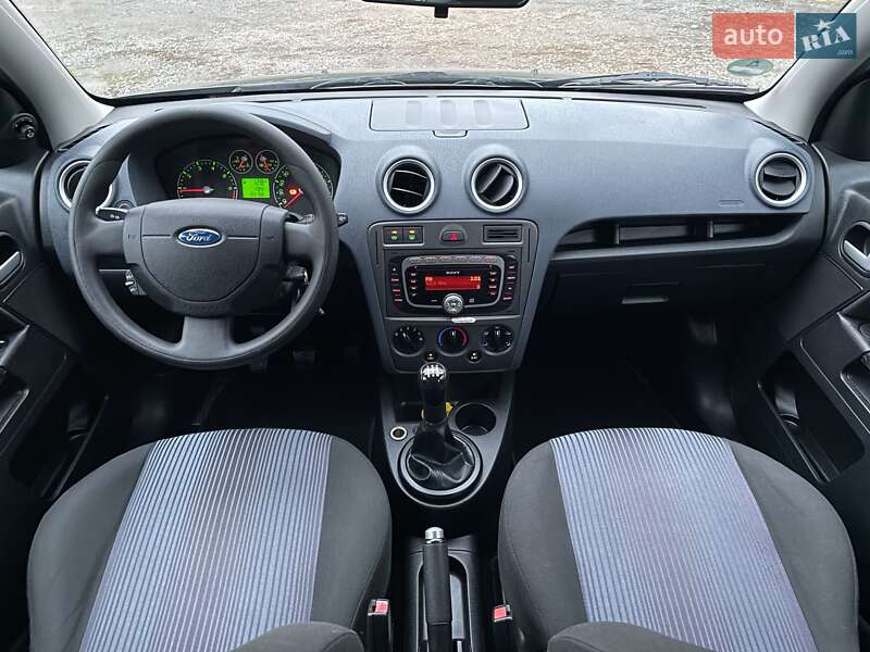Хетчбек Ford Fusion 2008 в Вінниці