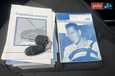 Хетчбек Ford Fusion 2011 в 