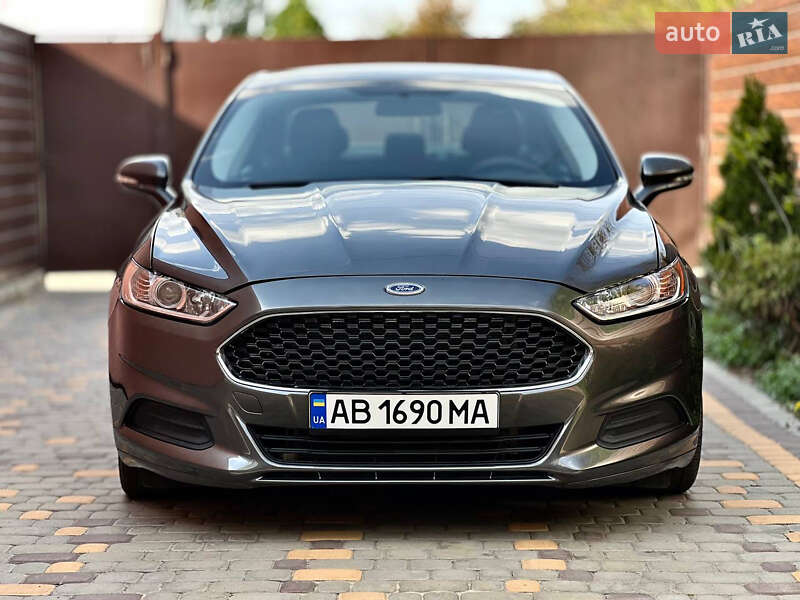 Седан Ford Fusion 2015 в Виннице