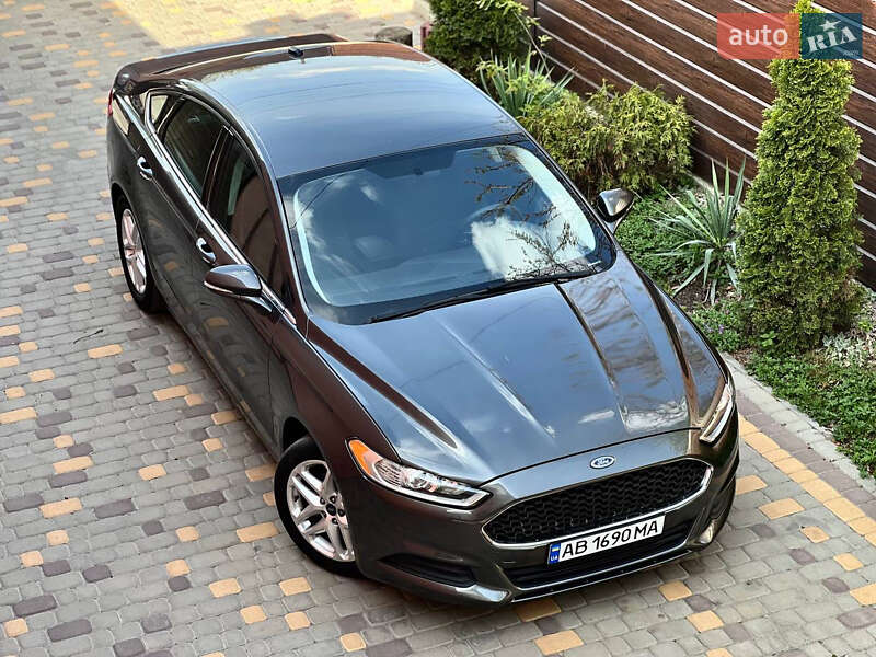 Седан Ford Fusion 2015 в Виннице