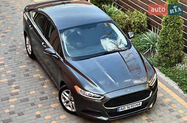 Седан Ford Fusion 2015 в 