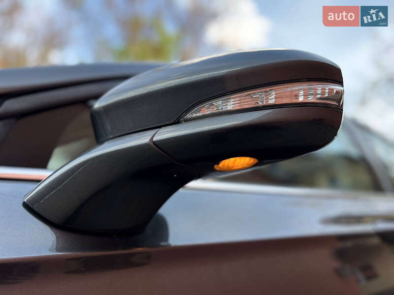 Седан Ford Fusion 2015 в Виннице