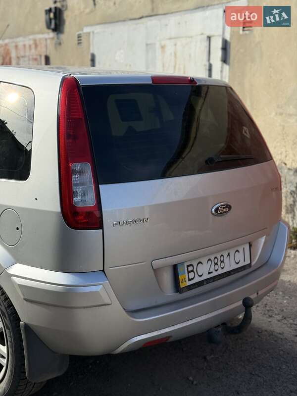 Хэтчбек Ford Fusion 2010 в Львове фото 8 Хэтчбек Ford Fusion 2010 в Львове