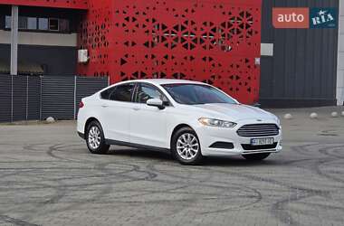 Седан Ford Fusion 2015 в Киеве