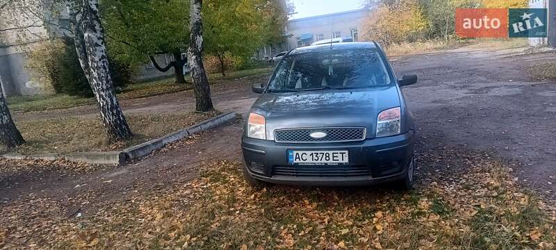 Хэтчбек Ford Fusion 2003 в Луцке фото 6 Хэтчбек Ford Fusion 2003 в Луцке