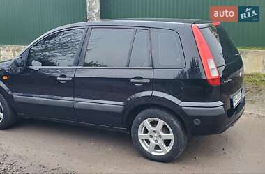 Хэтчбек Ford Fusion 2007 в 