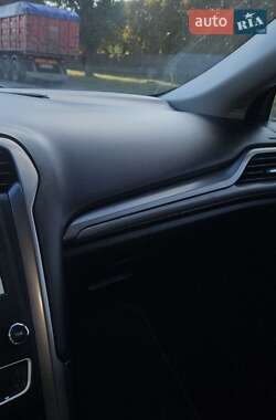 Седан Ford Fusion 2017 в Желтых Водах