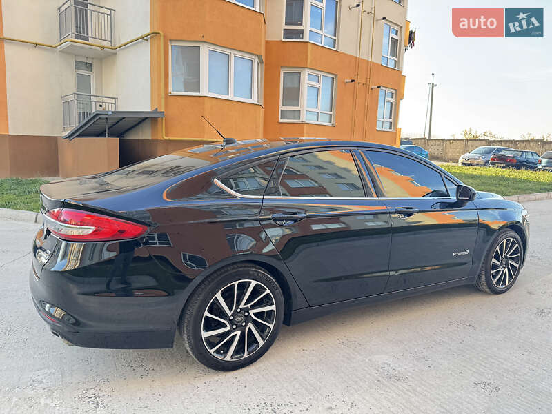 Седан Ford Fusion 2016 в Хмельницком