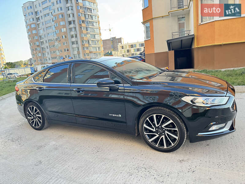 Седан Ford Fusion 2016 в Хмельницком