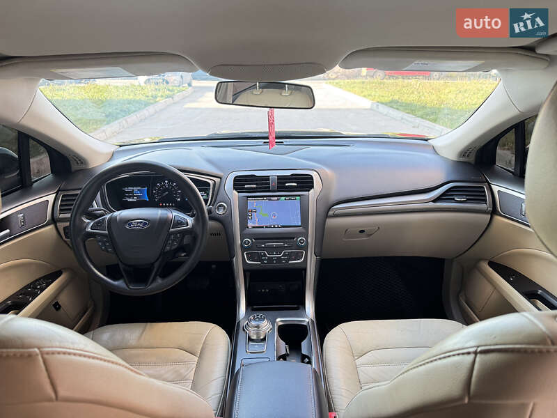 Седан Ford Fusion 2016 в Хмельницком