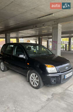 Хэтчбек Ford Fusion 2010 в Киеве