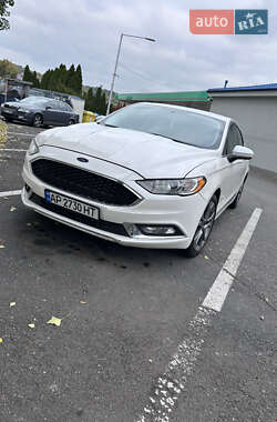 Седан Ford Fusion 2016 в Львове
