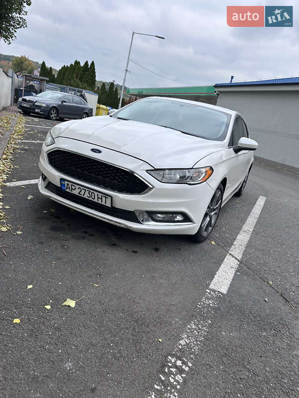 Ford Fusion 2016