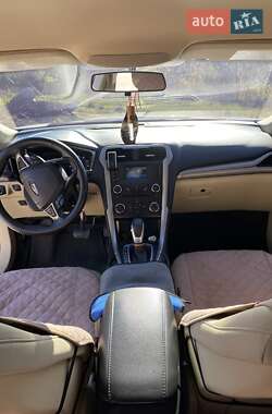 Седан Ford Fusion 2015 в Днепре