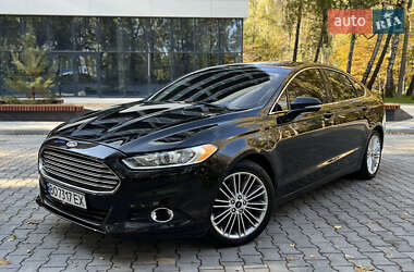 Седан Ford Fusion 2013 в 