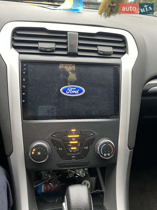 Седан Ford Fusion 2014 в Киеве фото 7 Седан Ford Fusion 2014 в Киеве