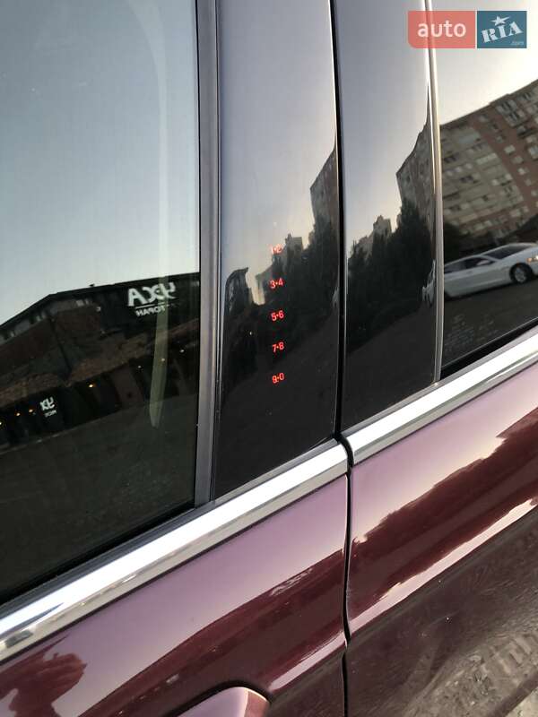 Седан Ford Fusion 2013 в Одесі