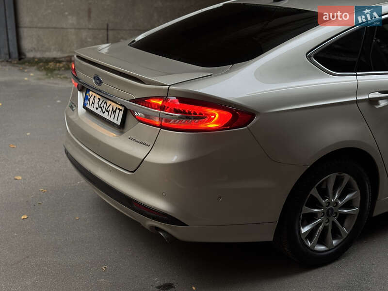 Седан Ford Fusion 2018 в Києві