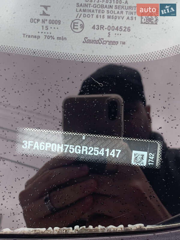 Седан Ford Fusion 2015 в Києві