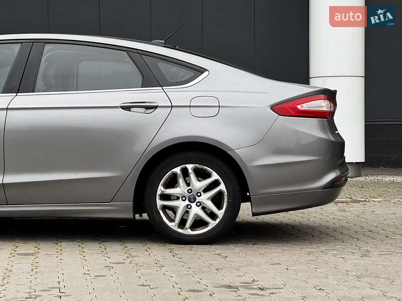 Седан Ford Fusion 2013 в Києві фото 6 Седан Ford Fusion 2013 в Києві