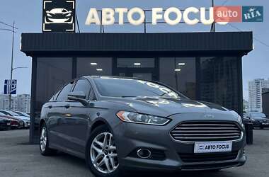 Седан Ford Fusion 2014 в Киеве Седан Ford Fusion 2014 в Киеве