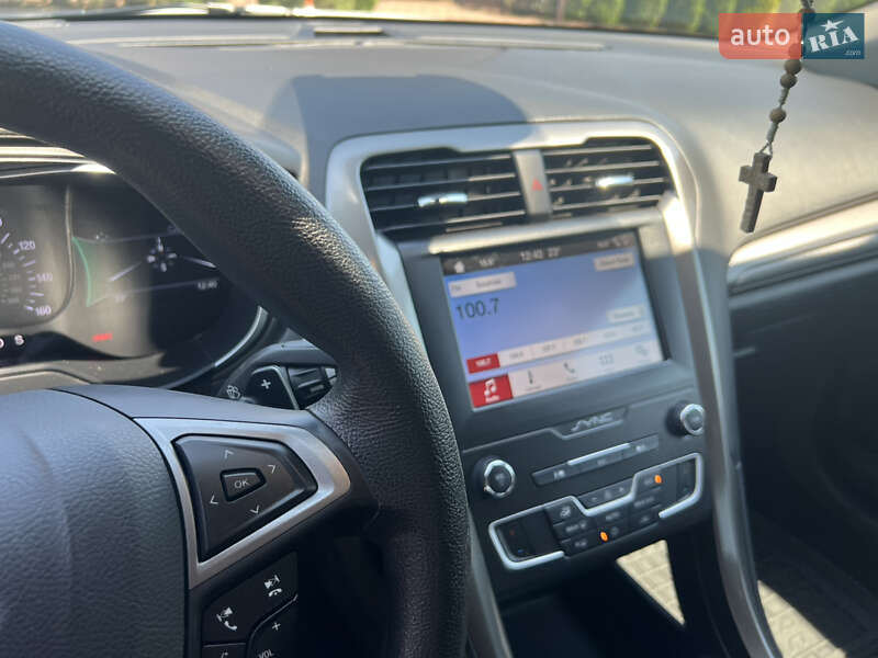 Седан Ford Fusion 2019 в Житомире