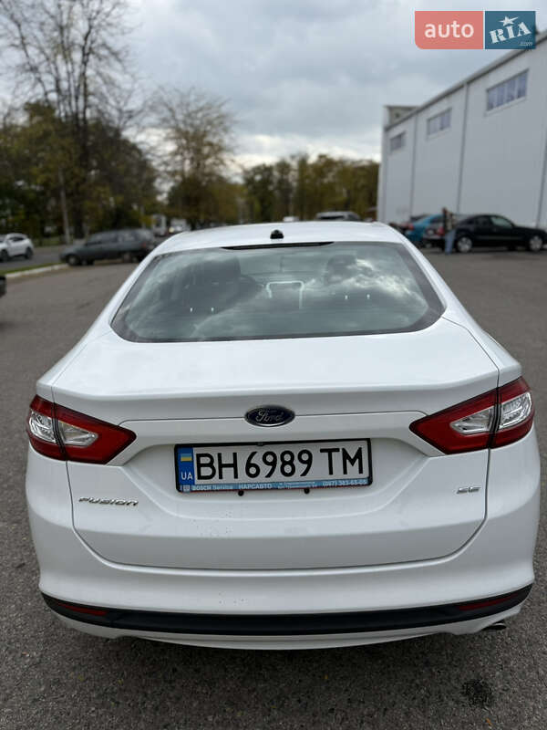 Седан Ford Fusion 2015 в Ізмаїлі фото 4 Седан Ford Fusion 2015 в Ізмаїлі