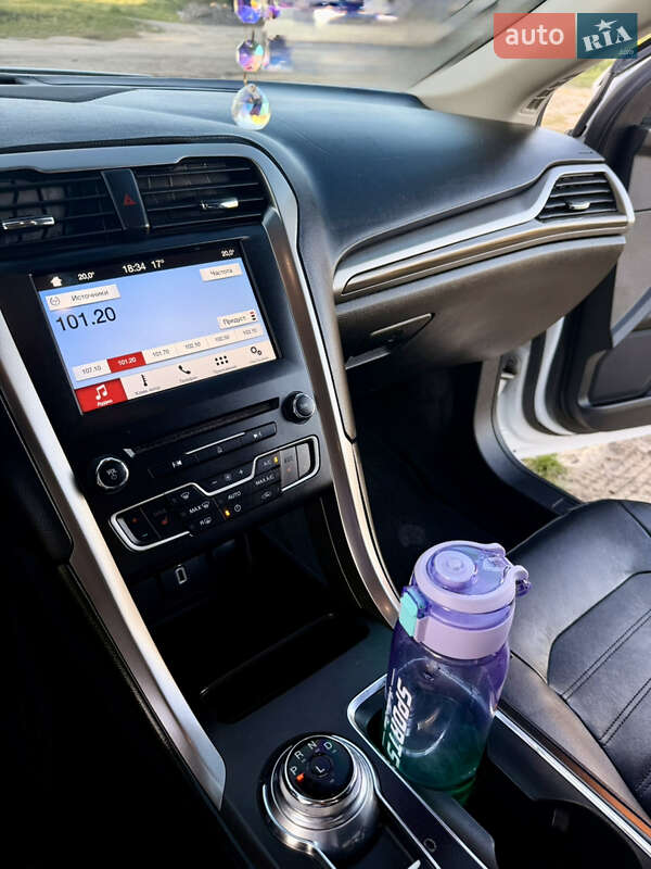 Седан Ford Fusion 2017 в Хмельницькому фото 17 Седан Ford Fusion 2017 в Хмельницькому