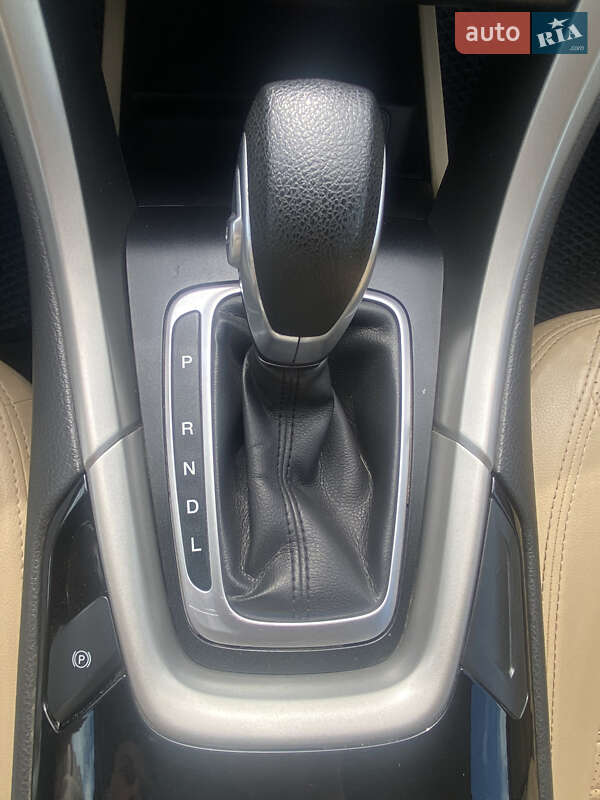 Седан Ford Fusion 2014 в Прилуках