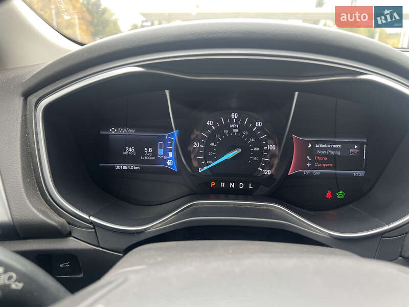 Седан Ford Fusion 2013 в Дніпрі