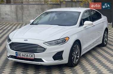 Седан Ford Fusion 2018 в Миколаєві