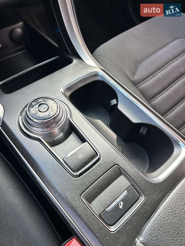 Седан Ford Fusion 2018 в Сумах