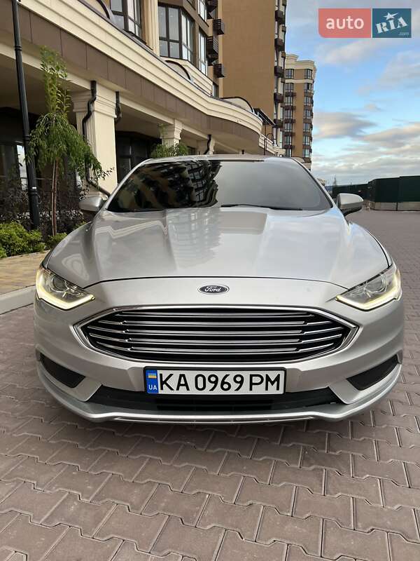 Ford Fusion 2016