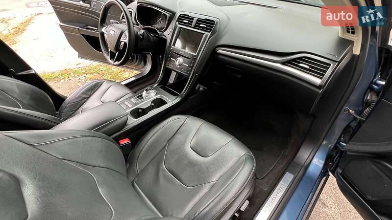 Седан Ford Fusion 2019 в Запорожье