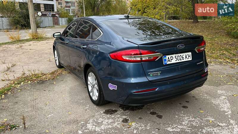 Седан Ford Fusion 2019 в Запорожье