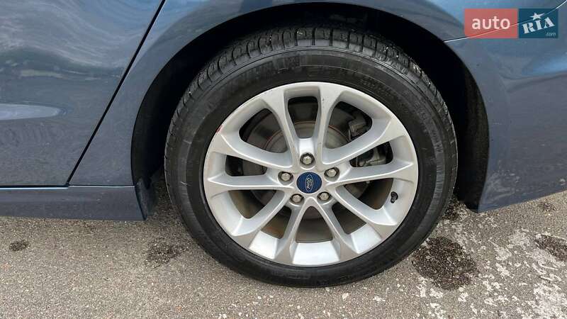 Седан Ford Fusion 2019 в Запорожье