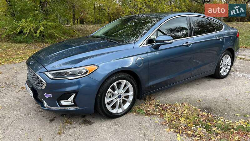 Седан Ford Fusion 2019 в Запорожье
