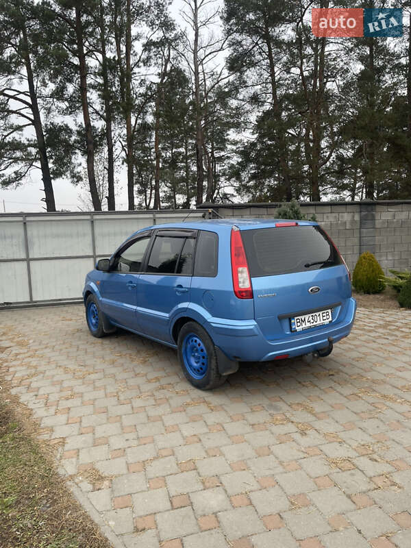 Хетчбек Ford Fusion 2010 в Сарнах фото 6 Хетчбек Ford Fusion 2010 в Сарнах