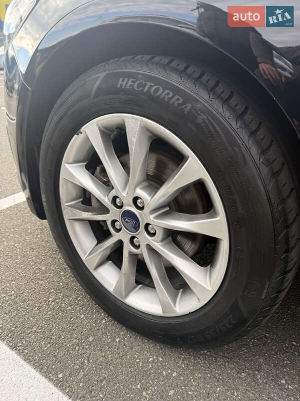 Седан Ford Fusion 2016 в Києві фото 9 Седан Ford Fusion 2016 в Києві