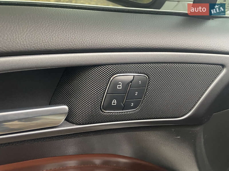 Седан Ford Fusion 2015 в Николаеве фото 12 Седан Ford Fusion 2015 в Николаеве