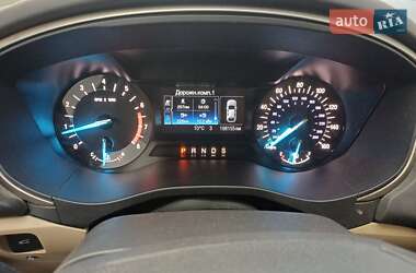 Седан Ford Fusion 2014 в Днепре